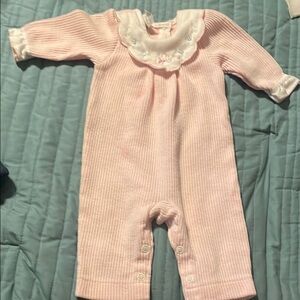 VTG Carter's Pink Footless One Piece with White Embroidered Floral Collar 3M‎